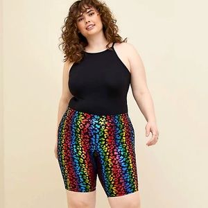Torrid size 2/2X(18-20) multi leopard print bike shorts, 9" inseam, NWT PRIDE